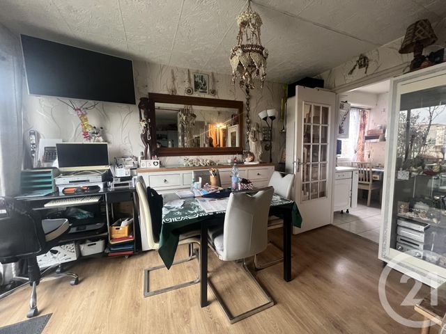 Appartement F1 à vendre - 1 pièce - 29.01 m2 - LA VARENNE ST HILAIRE - 94 - ILE-DE-FRANCE - Century 21 Concordance Immobilier