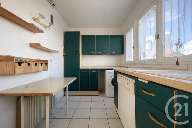 Appartement F3 à vendre - 3 pièces - 65.7 m2 - ST MAUR DES FOSSES - 94 - ILE-DE-FRANCE - Century 21 Concordance Immobilier