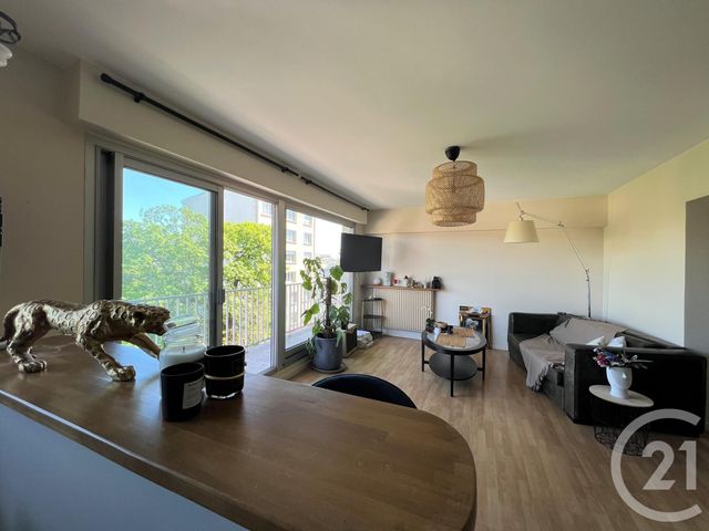 Appartement F3 à vendre - 3 pièces - 64.67 m2 - ST MAUR DES FOSSES - 94 - ILE-DE-FRANCE - Century 21 Concordance Immobilier