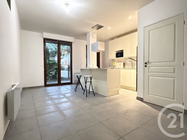 Appartement F3 à louer - 3 pièces - 47.47 m2 - CHENNEVIERES SUR MARNE - 94 - ILE-DE-FRANCE - Century 21 Concordance Immobilier