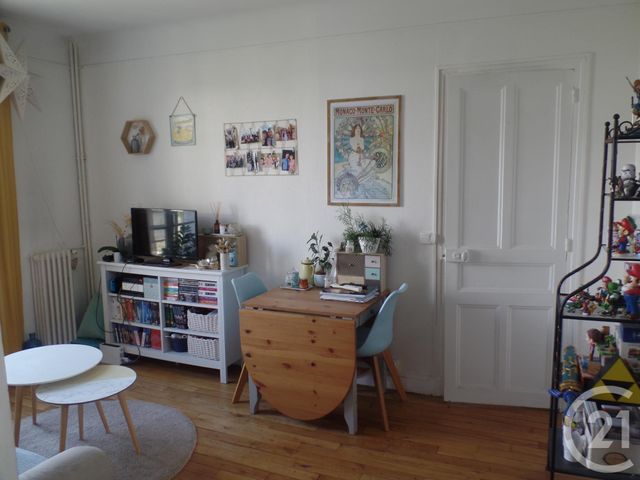 Appartement F2 à vendre - 2 pièces - 48.25 m2 - ST MAUR DES FOSSES - 94 - ILE-DE-FRANCE - Century 21 Concordance Immobilier