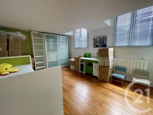 maison à louer - 5 pièces - 101.35 m2 - ST MAUR DES FOSSES - 94 - ILE-DE-FRANCE - Century 21 Concordance Immobilier