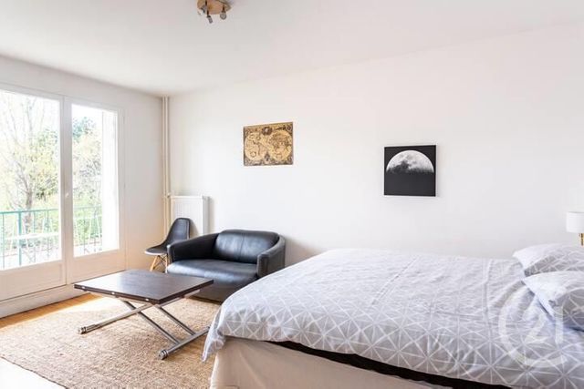 Appartement F1 à louer - 1 pièce - 28.13 m2 - ST MAUR DES FOSSES - 94 - ILE-DE-FRANCE - Century 21 Concordance Immobilier