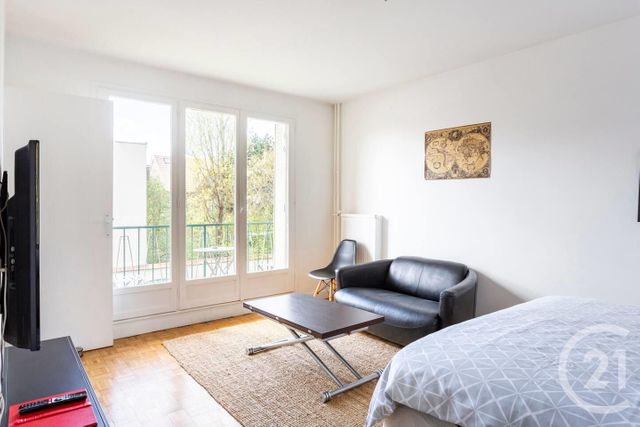 Appartement F1 à louer - 1 pièce - 28.13 m2 - ST MAUR DES FOSSES - 94 - ILE-DE-FRANCE - Century 21 Concordance Immobilier
