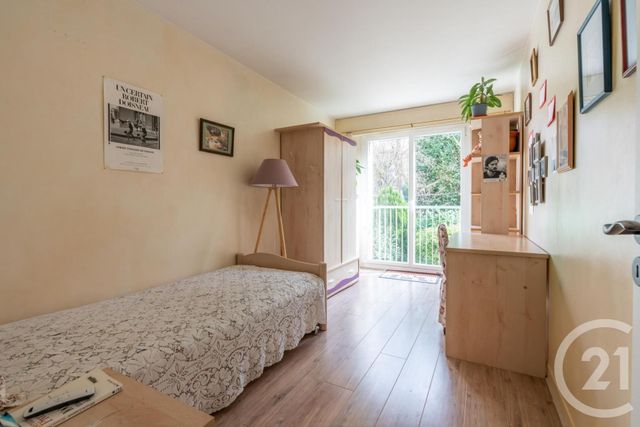 Appartement F4 à vendre - 4 pièces - 87.07 m2 - ST MAUR DES FOSSES - 94 - ILE-DE-FRANCE - Century 21 Concordance Immobilier