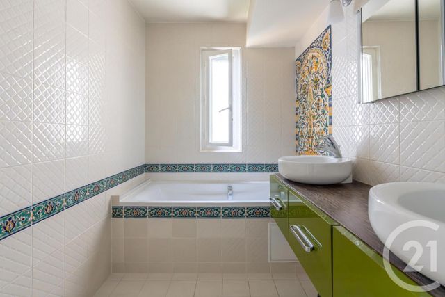 Appartement F4 à vendre - 4 pièces - 87.07 m2 - ST MAUR DES FOSSES - 94 - ILE-DE-FRANCE - Century 21 Concordance Immobilier