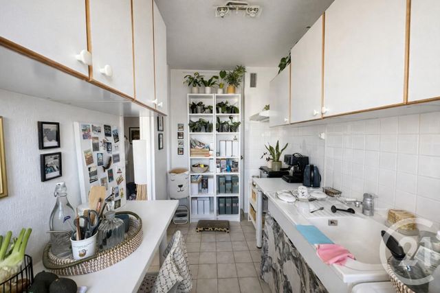 Appartement F2 à vendre - 2 pièces - 43.78 m2 - ST MAUR DES FOSSES - 94 - ILE-DE-FRANCE - Century 21 Concordance Immobilier