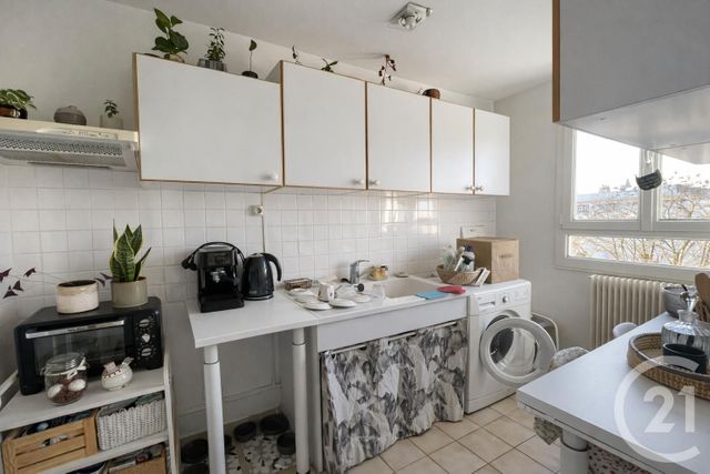 Appartement F2 à vendre - 2 pièces - 43.78 m2 - ST MAUR DES FOSSES - 94 - ILE-DE-FRANCE - Century 21 Concordance Immobilier