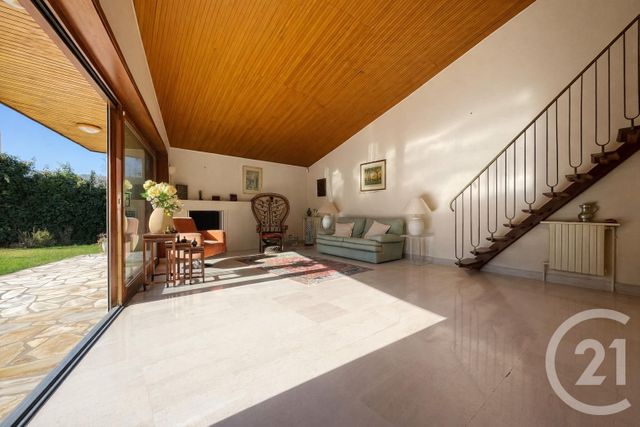 maison à vendre - 6 pièces - 149.87 m2 - ST MAUR DES FOSSES - 94 - ILE-DE-FRANCE - Century 21 Concordance Immobilier