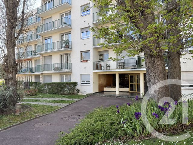 Appartement F2 à louer - 2 pièces - 45.48 m2 - ST MAUR DES FOSSES - 94 - ILE-DE-FRANCE - Century 21 Concordance Immobilier