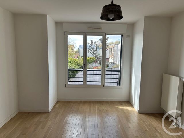 Appartement F2 à louer - 2 pièces - 42.54 m2 - SURESNES - 92 - ILE-DE-FRANCE - Century 21 Concordance Immobilier
