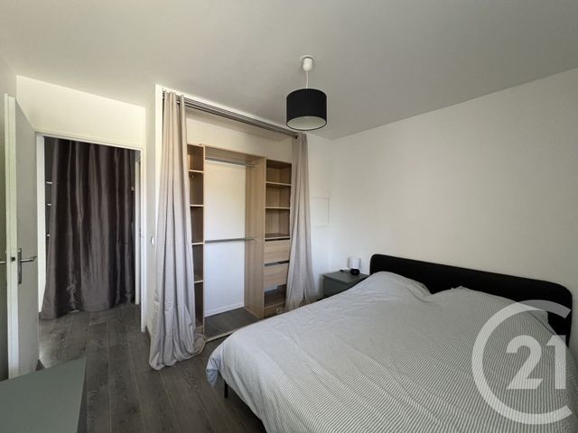 Appartement F2 à vendre - 2 pièces - 48.5 m2 - STE GENEVIEVE DES BOIS - 91 - ILE-DE-FRANCE - Century 21 Concordance Immobilier