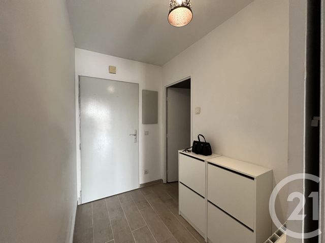 Appartement F2 à vendre - 2 pièces - 48.5 m2 - STE GENEVIEVE DES BOIS - 91 - ILE-DE-FRANCE - Century 21 Concordance Immobilier