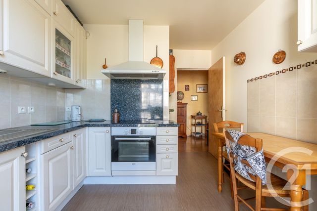 Appartement F5 à vendre - 5 pièces - 101.26 m2 - ST MAUR DES FOSSES - 94 - ILE-DE-FRANCE - Century 21 Concordance Immobilier