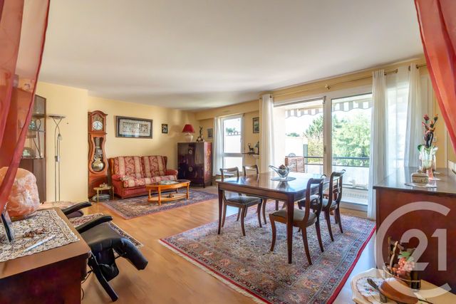 Appartement F5 à vendre - 5 pièces - 101.26 m2 - ST MAUR DES FOSSES - 94 - ILE-DE-FRANCE - Century 21 Concordance Immobilier