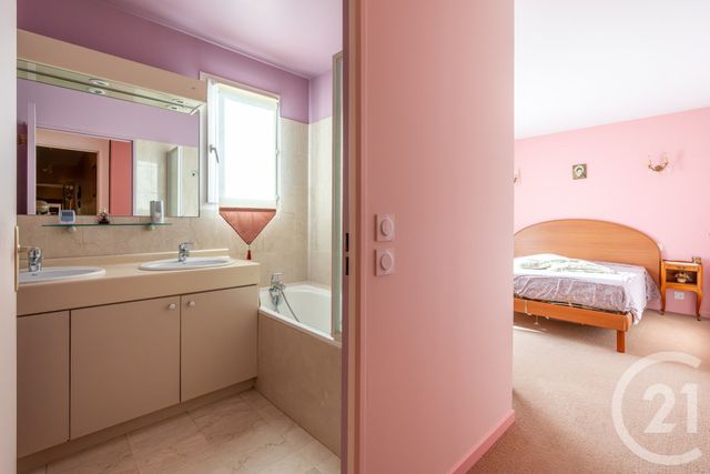 Appartement F5 à vendre - 5 pièces - 101.26 m2 - ST MAUR DES FOSSES - 94 - ILE-DE-FRANCE - Century 21 Concordance Immobilier