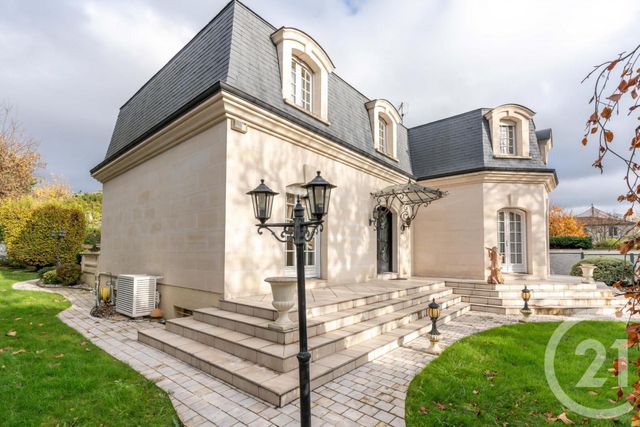 maison à vendre - 6 pièces - 220.98 m2 - ST MAUR DES FOSSES - 94 - ILE-DE-FRANCE - Century 21 Concordance Immobilier