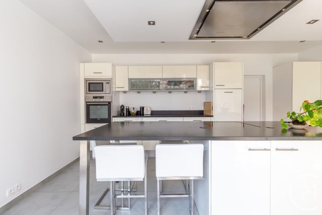 maison à vendre - 8 pièces - 204.01 m2 - LA VARENNE ST HILAIRE - 94 - ILE-DE-FRANCE - Century 21 Concordance Immobilier