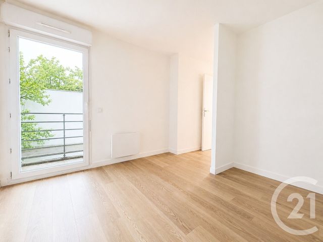 maison à louer - 5 pièces - 97.37 m2 - MONTREUIL - 93 - ILE-DE-FRANCE - Century 21 Concordance Immobilier