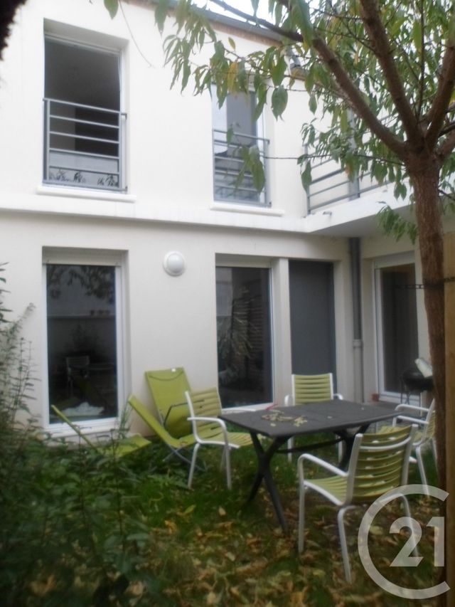 maison à louer - 5 pièces - 97.37 m2 - MONTREUIL - 93 - ILE-DE-FRANCE - Century 21 Concordance Immobilier