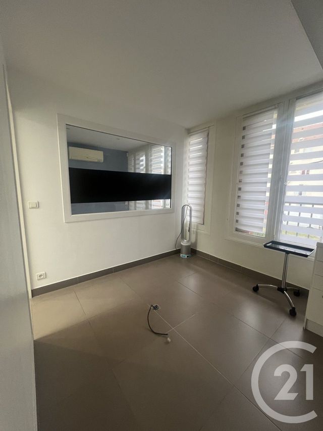 Appartement F3 à vendre - 3 pièces - 55.74 m2 - ST MAUR DES FOSSES - 94 - ILE-DE-FRANCE - Century 21 Concordance Immobilier