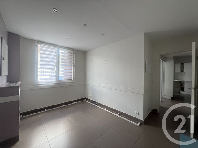 Appartement F3 à vendre - 3 pièces - 55.74 m2 - ST MAUR DES FOSSES - 94 - ILE-DE-FRANCE - Century 21 Concordance Immobilier