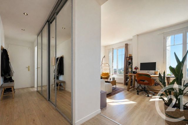 Appartement F2 à louer - 2 pièces - 53.11 m2 - ST MAUR DES FOSSES - 94 - ILE-DE-FRANCE - Century 21 Concordance Immobilier