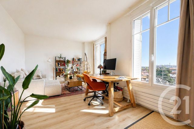 Appartement F2 à louer - 2 pièces - 53.11 m2 - ST MAUR DES FOSSES - 94 - ILE-DE-FRANCE - Century 21 Concordance Immobilier