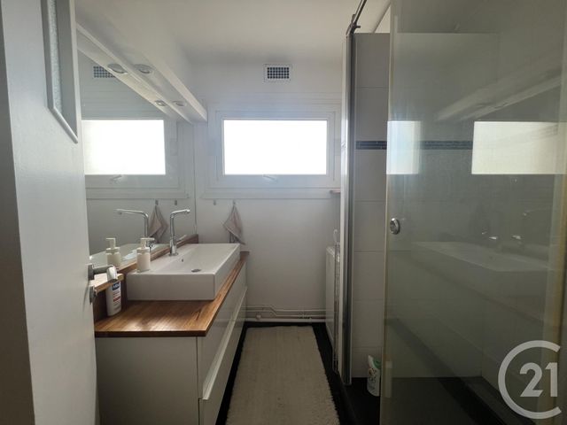 Appartement F3 à vendre - 3 pièces - 58.42 m2 - ST MAUR DES FOSSES - 94 - ILE-DE-FRANCE - Century 21 Concordance Immobilier