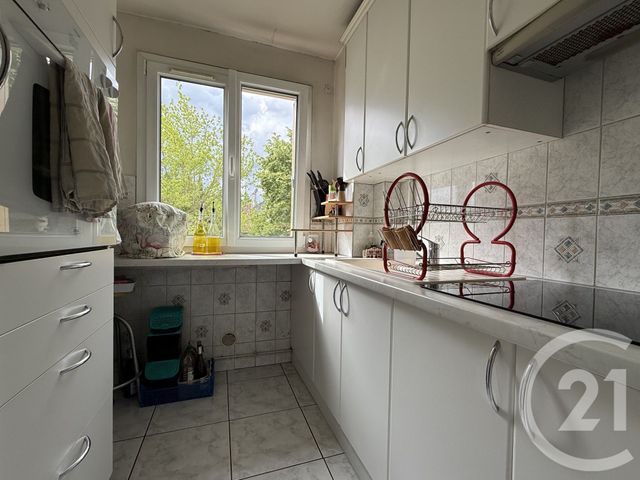 Appartement à vendre - 3 pièces - 52.0 m2 - ST MAUR DES FOSSES - 94 - ILE-DE-FRANCE - Century 21 Concordance Immobilier