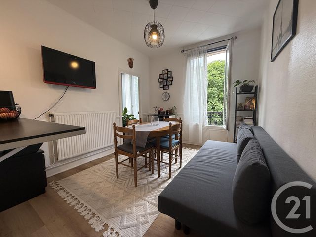 Appartement F2 à vendre - 2 pièces - 35.48 m2 - LA VARENNE ST HILAIRE - 94 - ILE-DE-FRANCE - Century 21 Concordance Immobilier