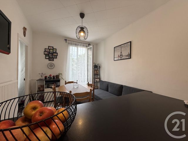 Appartement F2 à vendre - 2 pièces - 35.48 m2 - LA VARENNE ST HILAIRE - 94 - ILE-DE-FRANCE - Century 21 Concordance Immobilier