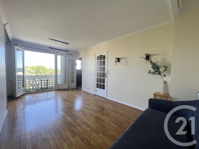 Appartement F3 à vendre - 3 pièces - 53.69 m2 - ST MAUR DES FOSSES - 94 - ILE-DE-FRANCE - Century 21 Concordance Immobilier