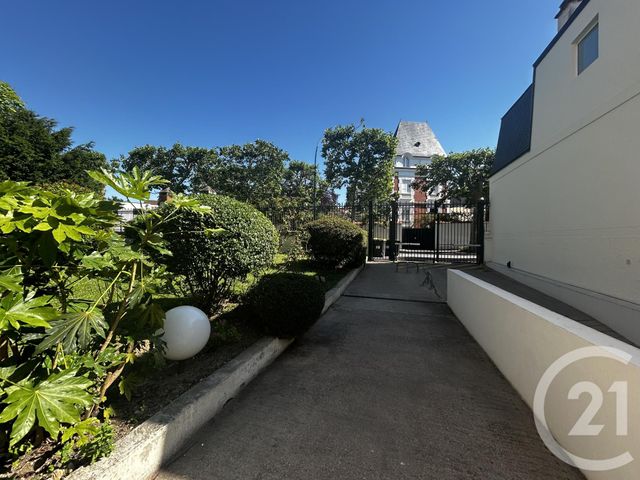 Appartement F1 à louer - 1 pièce - 30.36 m2 - ST MAUR DES FOSSES - 94 - ILE-DE-FRANCE - Century 21 Concordance Immobilier