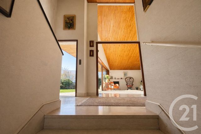maison à vendre - 6 pièces - 149.87 m2 - ST MAUR DES FOSSES - 94 - ILE-DE-FRANCE - Century 21 Concordance Immobilier