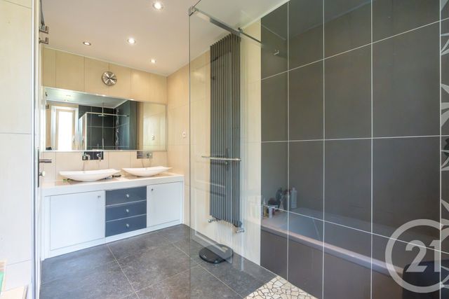 maison à vendre - 6 pièces - 142.15 m2 - LA VARENNE ST HILAIRE - 94 - ILE-DE-FRANCE - Century 21 Concordance Immobilier