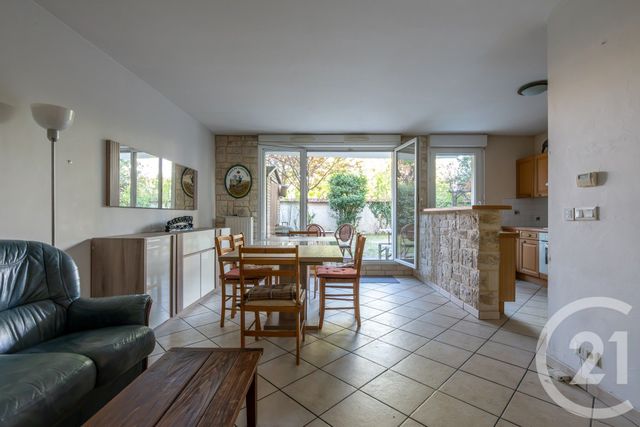 Appartement F3 à vendre - 3 pièces - 63.72 m2 - ST MAUR DES FOSSES - 94 - ILE-DE-FRANCE - Century 21 Concordance Immobilier