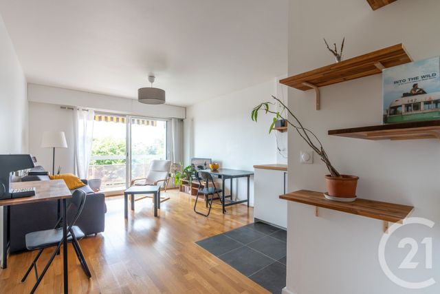 Appartement F2 à vendre ST MAUR DES FOSSES