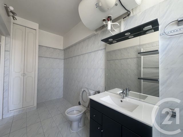 Appartement F2 à louer - 2 pièces - 39.38 m2 - ST MAUR DES FOSSES - 94 - ILE-DE-FRANCE - Century 21 Concordance Immobilier