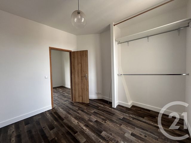 Appartement F2 à louer - 2 pièces - 40.98 m2 - ST MAUR DES FOSSES - 94 - ILE-DE-FRANCE - Century 21 Concordance Immobilier