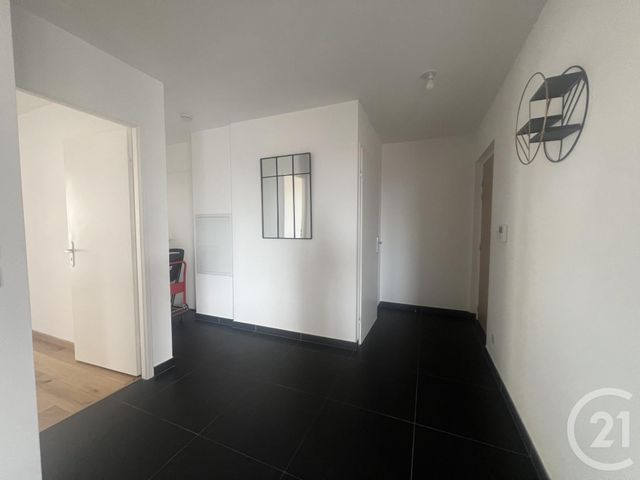 Appartement F3 à louer - 3 pièces - 65.67 m2 - ST MAUR DES FOSSES - 94 - ILE-DE-FRANCE - Century 21 Concordance Immobilier