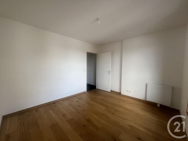 Appartement F3 à louer - 3 pièces - 65.67 m2 - ST MAUR DES FOSSES - 94 - ILE-DE-FRANCE - Century 21 Concordance Immobilier