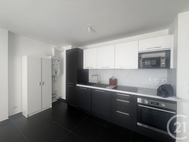 Appartement F3 à louer - 3 pièces - 65.67 m2 - ST MAUR DES FOSSES - 94 - ILE-DE-FRANCE - Century 21 Concordance Immobilier