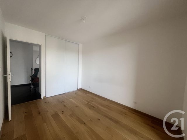 Appartement F3 à louer - 3 pièces - 65.67 m2 - ST MAUR DES FOSSES - 94 - ILE-DE-FRANCE - Century 21 Concordance Immobilier