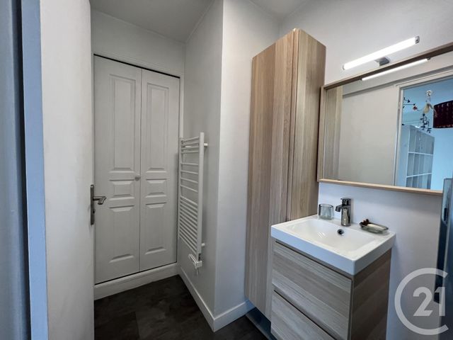 Appartement F1 à louer - 1 pièce - 34.03 m2 - ST MAUR DES FOSSES - 94 - ILE-DE-FRANCE - Century 21 Concordance Immobilier