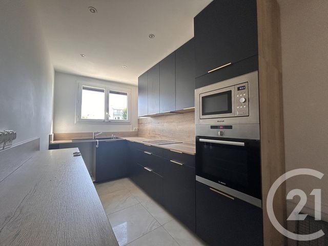Appartement F4 à louer - 4 pièces - 76.03 m2 - LA VARENNE ST HILAIRE - 94 - ILE-DE-FRANCE - Century 21 Concordance Immobilier