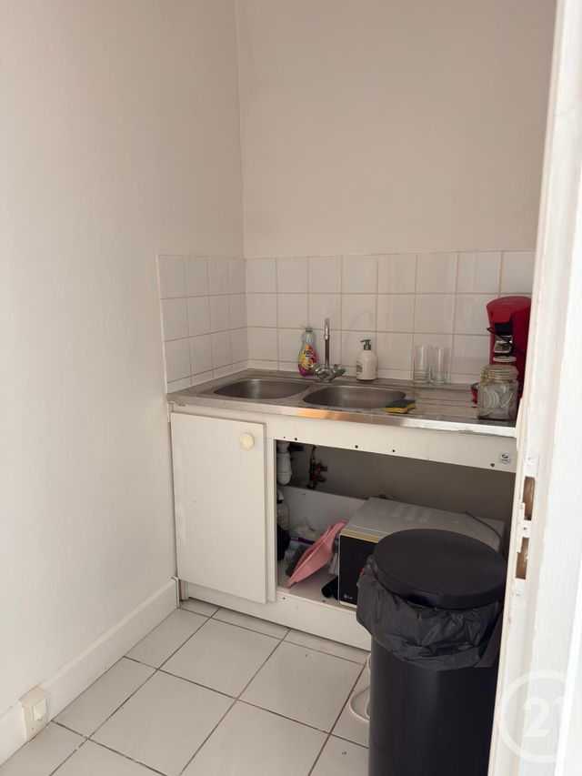 commerce à louer - 34.61 m2 - ST MAUR DES FOSSES - 94 - ILE-DE-FRANCE - Century 21 Concordance Immobilier