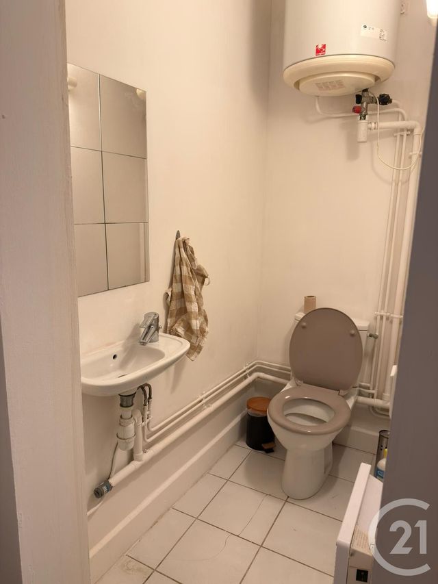 commerce à louer - 34.61 m2 - ST MAUR DES FOSSES - 94 - ILE-DE-FRANCE - Century 21 Concordance Immobilier