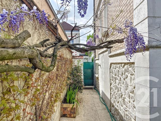 maison à louer - 5 pièces - 93.5 m2 - ST MAUR DES FOSSES - 94 - ILE-DE-FRANCE - Century 21 Concordance Immobilier