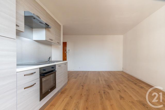 Appartement F2 à vendre - 2 pièces - 41.2 m2 - LA VARENNE ST HILAIRE - 94 - ILE-DE-FRANCE - Century 21 Concordance Immobilier